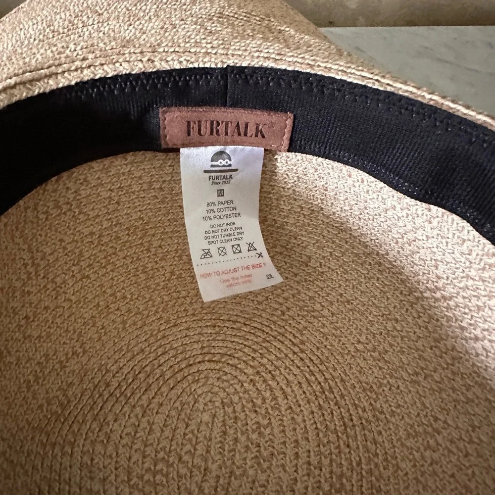 Preloved adjustable sun hat